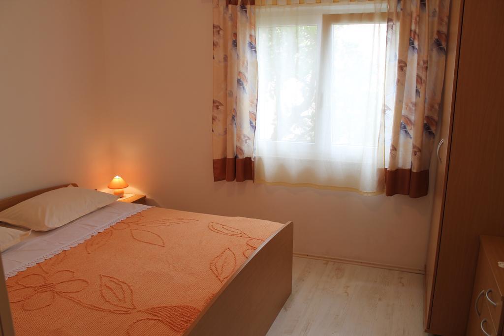 Adria Apartments Podgora Habitación foto